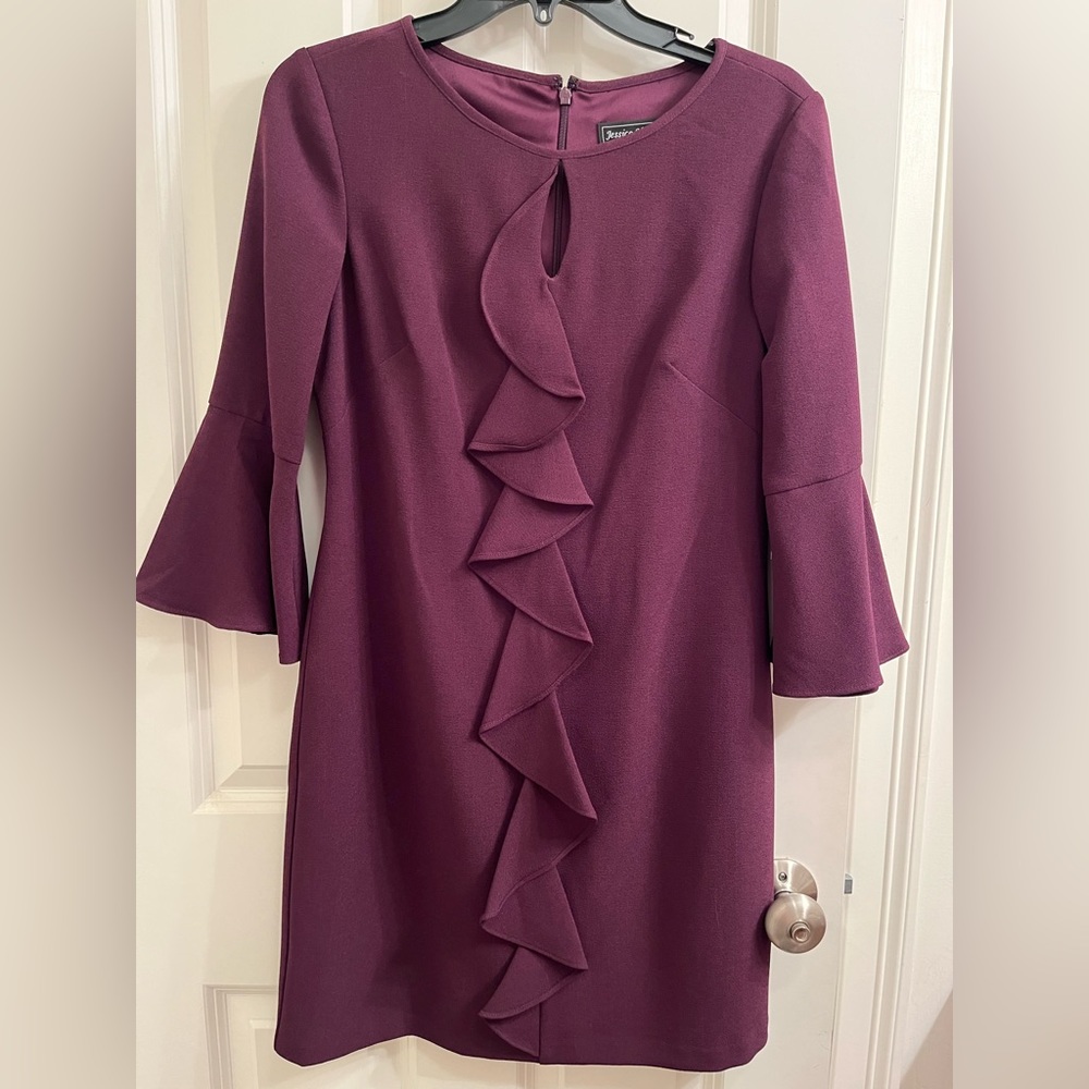Jessica Howard Dress - Petite size 6